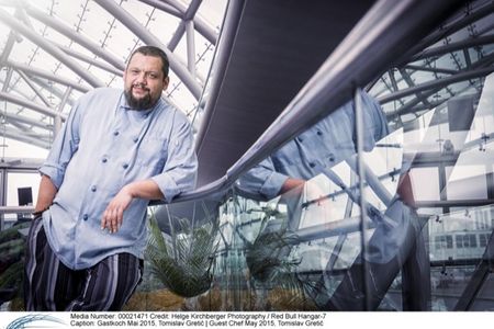 Tomislav Gretic als Gastkoch im Hangar 7