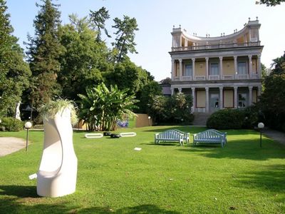 Kunstschaue in der Villa Giulia