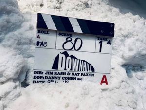 Dreharbeiten mit Julia Louis-Dreyfus, Will Ferrell, Miranda Otto, Zach Woods, Zoë Chao, Julian Grey,Ammon Jacob Ford und Kristofer Hivju haben begonnen