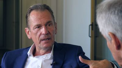 Die meisten anderen Journalisten, schrieb Döpfner, seien zu "Propaganda-Assistenten" geworden.