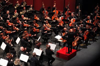 Bruckner Orchster Linz gibt Eroeffnungskonzert