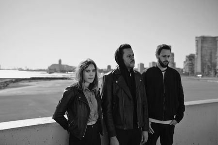 NONONO sind ein Musikertrio aus Schweden