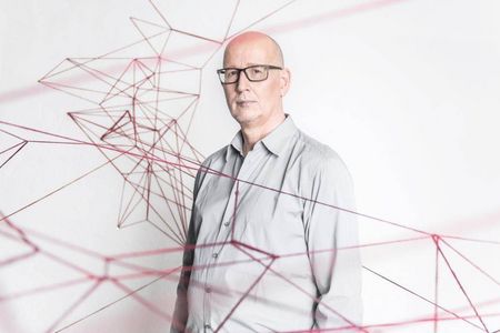 Stephan Ganser hat Publicis verlassen, um sich selbstständig zu machen mit Crazyredwool