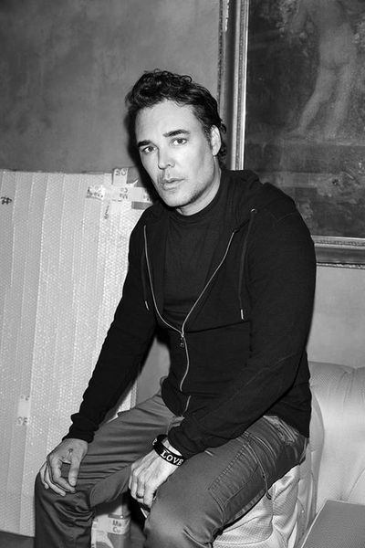 Der Weltstar der Fotografie David LaChapelle ist  persoenlich in Duesseldorf. David LaChapelle praesentiert seine neuesten Werke bei Geuer & Geuer