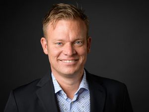 Fuer die Dauerkartenbesitzer wuerde David Roelleke einen eigenen Inside-Bereich anlegen Fuer die Dauerkartenbesitzer wuerde David Roelleke einen eigenen Inside-Bereich anlegen