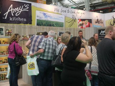 Besucher auf der Allergy und Free From Show und V Delicious in London