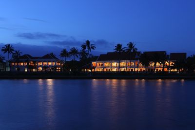 Anantara Hoi An Resort in der Abenddaemmerung