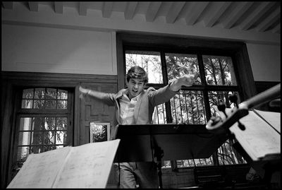 Maxime Pascal gibt bei den Salzburger Schlossfestspielen eine Konzert