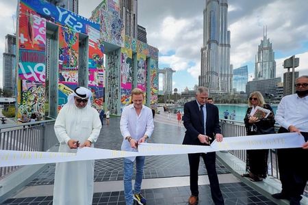 Khalil Abdul Wahid, Visual Arts Manager at Dubai Culture, Leon Löwentraut, Holger Mahnicke, Deutscher Generalkonsul in Dubai