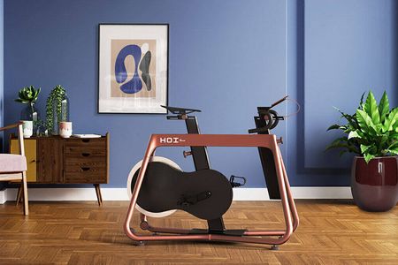 Die Heimtrainer Frame sind die ersten, die Trisport nach der neuen Kettler-Designlinie entworfen hat. 2022 kommen sie unter der neuen Submarke Hoi by Kettler auf den Markt