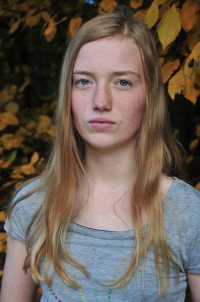 Rebecca aus Dortmund, Ich wuensche mir einen Beruf, 2-3 Kinder und einen Freund/Mann, der nicht arbeitslos ist