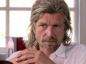 Erneut schafft es der Autor Karl Ove Knausgård uns in eine Geschichte zu ziehen Erneut schafft es der Autor Karl Ove Knausgård uns in eine Geschichte zu ziehen