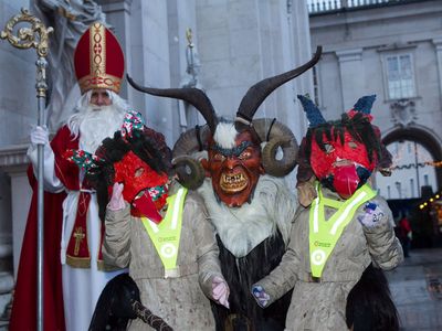 Christkind auf dem Salzburger Christkindlmarkt