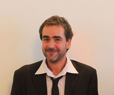 Deniz Yuecel bei der Verleihung des Kurt Tucholsky Preises im Oktober 2011