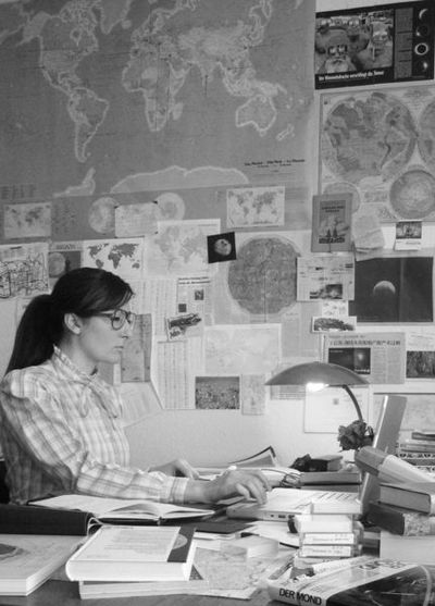 Nina Tobien - Mondbüro - ausstellung in göttingen