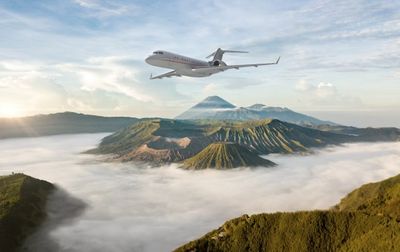 Dabei kann man im Privatjet ein unglaubliches Weinerlebnis in der Luft genießen