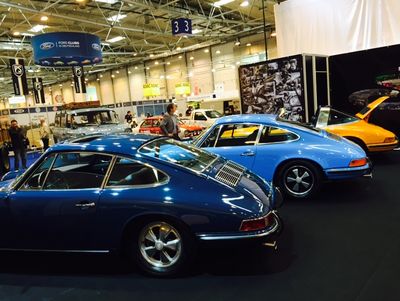 Prachtexemplare des Porsche 911 Oldtimer auf der Automesse in Essen