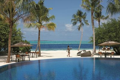 Hideaway Beach Ressort und Spa mit Poollandschaft