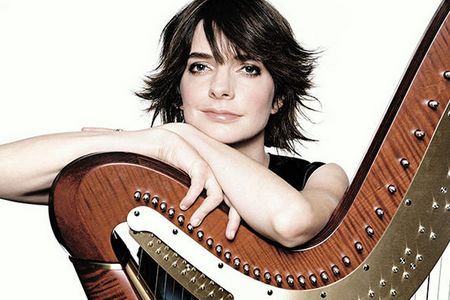 Catrin Finch praesentiert auf ihrem neuen Album Lullabies Wiegenlieder