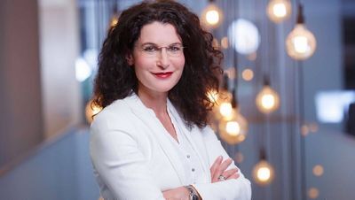Douglas-CEO Tina Müller kuendigt eine Ausduennung des Filialnetzes an