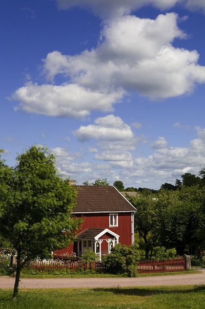 Red Cottage
