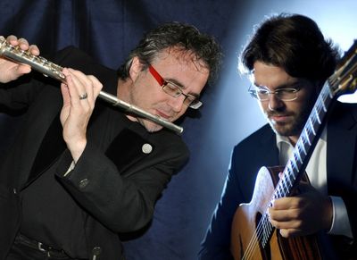 Joscho Stephan ist der erfolgreichste unter den jungen virtuosen Gypsy–Gitarristen. Dirko Juchem ist ein Meister-Floetist.