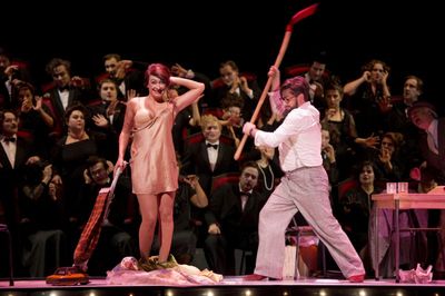 Hoffmanns Erzaehlungen am ssarlaendischen theater in ssarbruecken