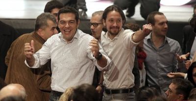 Pablo Iglesias Turrión und der Syriza-Chef Alexis Tsipras