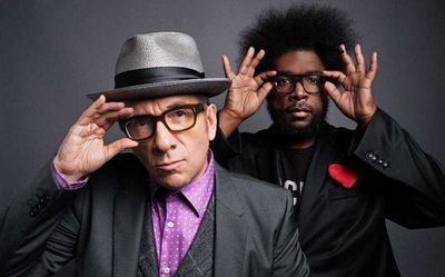 Elvis Costello And The Roots Wise Up Ghost 2013 veroeffentlichen gemeinsam Album