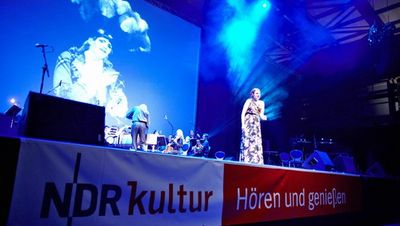 Hauch von Orient weht durch die Lokhalle Göttingen. Das war Oper für alle 2012 Fotos: (c) NDR