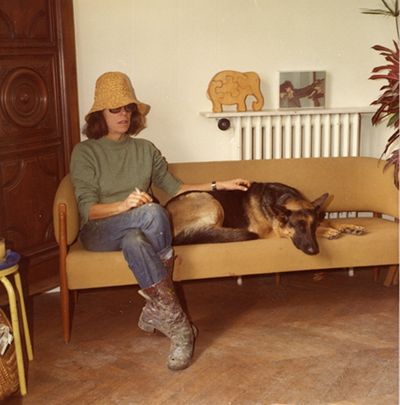 Joan Mitchell mit Hund