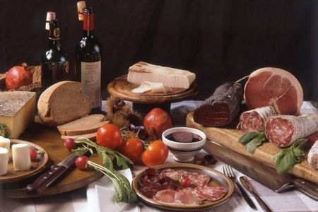 Buehne frei fuer die feinsten Zutaten und Rezepte aus dem Tessin im Fruehjahr 2019 bringt der deutsche Fernsehsender VOX sein Erfolgsformat Das perfekte Dinner in den suedlichsten Kanton der Schweiz