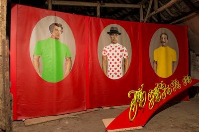 Was haben Joseph Beuys Heinrich Heine und Kaiser Wilhelm mit Mode Breuninger und der Tour de France gemeinsam