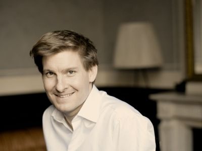Konzert Klassik: Kristian Bezuidenhout ist im kleinen, kammermusikalischen Rahmen zu erleben - Konzert im Kloster