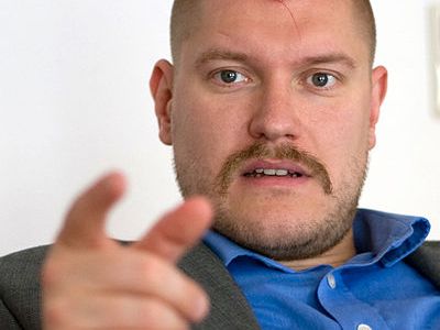 Der Blogger Sascha Lobo hat immer vor dem Zugriff auf die eigenen Daten gewarnt.  Foto: Matthias Bauer, Wikipedia