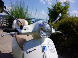 Startpunkt für Vespa-Touren rund um den Starnberger See ist das Hotel Vier Jahreszeiten Starnberg nahe der bayerischen Landeshauptstadt München
