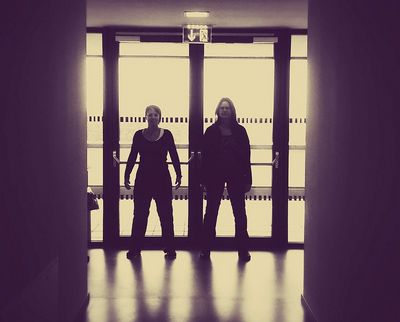 Leseperformance von Gerlinde Hacker und Ines Bauer in Graz