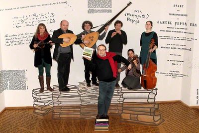 Konzert Klassik: Am 5.03.2013 feiert „Peeping at Pepys“ – das neue Programm der LAUTTEN COMPAGNEY - mit dem singenden und lesenden Gustav Peter Wöhler seine Premiere am Berliner Ensemble