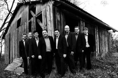 Muenchener Funkband Stabil gibt Konzert im Jazzclub Unterfahrt Muenchen