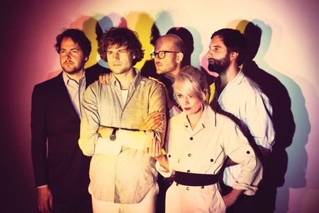Shout Out Louds rocken live