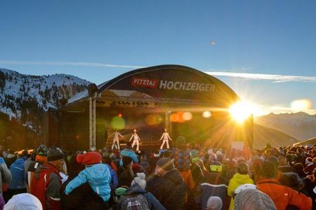 „Hochzeiger rockt“: Auf 2000 Meter Höhe chillen, tanzen und feiern