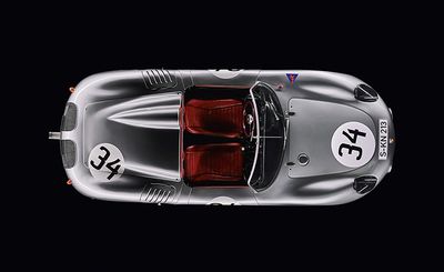 Porsche die pure Fahrfreude - Der Porsche laeßt die Herzen der Sportwagenliebhaber seit 70 jahren hoeher schlagen