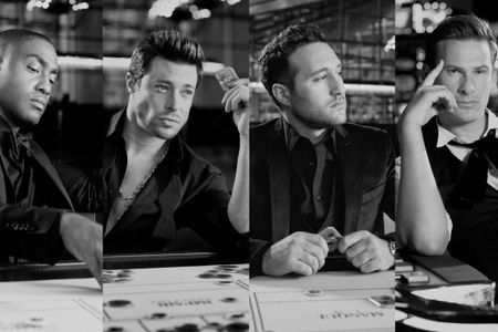 Musik Pop: Neues Video der britischen Erfolgsband BLUE zur Single "Hurt Lovers", dem Titelsong zum Matthias Schweighöfer Film "Schlussmacher"