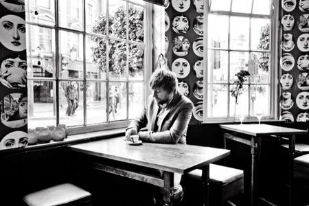 Musik/Konzert Pop: Der Singer/Songwriter Johannes Falk war bereits mit Philipp Poisel & den Söhnen Mannheims auf Tour und veröffentlichte nun sein neues Album "360°"