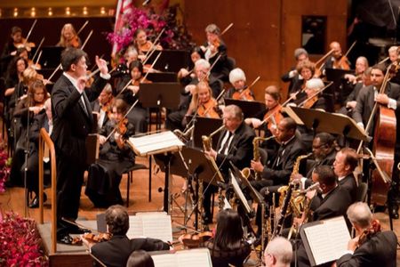 Alan Gilbert gibt Konzerte mit den New Yorker Philharmonikern in Deutschland