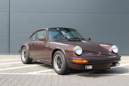 Bei einem so schoenen Oldtimer von Porsche denkt man weniger an den CO2-Fußabdruck CO2 Ausstoß