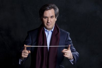 Konzert Klassik: Auftakt des britischen Tenors Ian Bostrige mit Henzes "Opfergang" & Tschaikowskys "Pathétique"