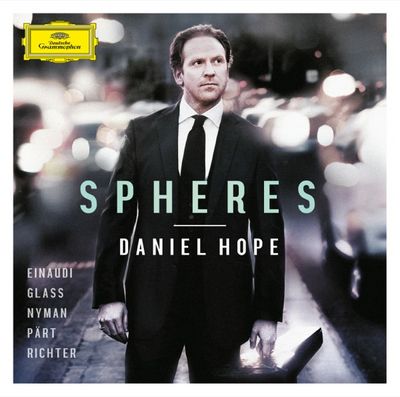 Musik Klassik: Das Album »Spheres« präsentiert Musik vom 17. bis zum 21. Jahrhundert – und nicht weniger als fünf Welt-Ersteinspielungen