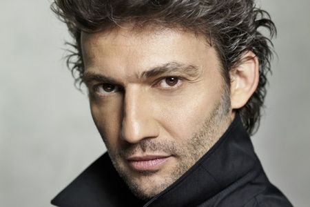 Jonas Kaufmann erhaelt seinen zweiten ECHO Klassik und wird als Saenger des Jahres ausgezeichnet