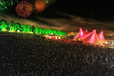 Festival mit internationalen Kuenstlern in der Schweiz Festival mit internationalen Kuenstlern in der Schweiz